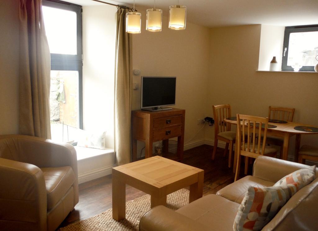 Old Templars Cottage Spittal  Habitación foto